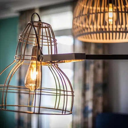 Hus Up Hoecht בית נופש